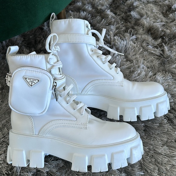 PRADA MONOLITH LEATHER BOOTS - Picture 11 of 12